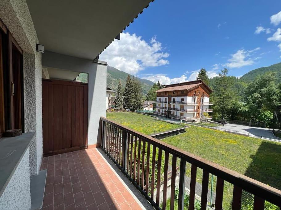 Ferienwohnung Relax In Montagna Bardonecchia Exterior foto